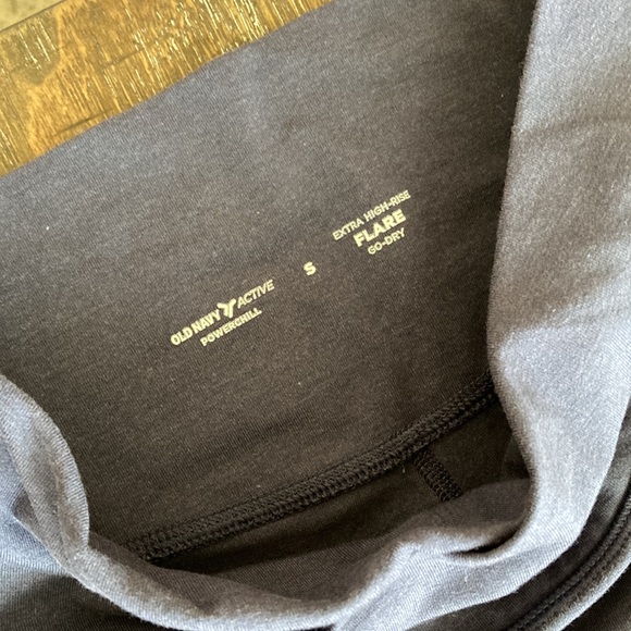 High waisted, cross front, split hem leggings. Never worn. Brand new. No flaws - Picture 3 of 4